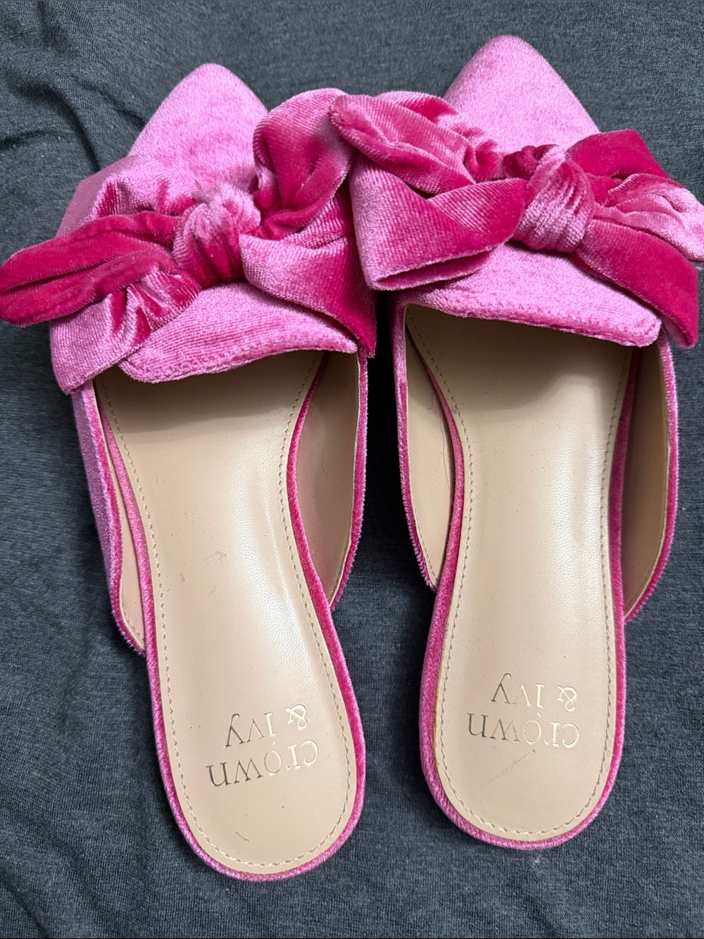 crown & ivy Hot Pink Velvet Bow Mules